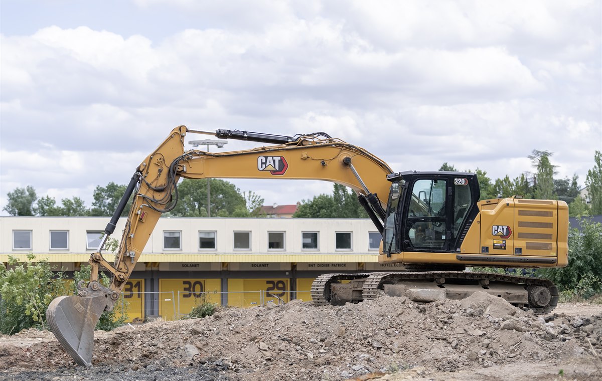 Used Caterpillar Excavators CAT320 C7.1 2023